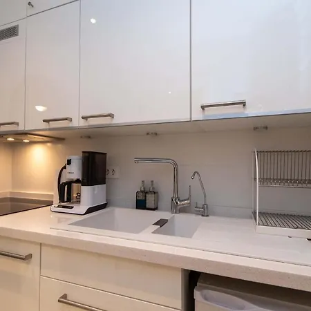 Park Santiago Iii 207- Studio With Wifi Internet *